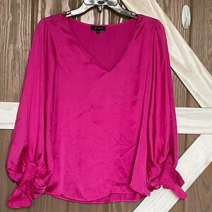1State Fuchsia Satin Feel Blouse w/V-Neck & Balloon Sleeves P2P 19” SIZE SMALL